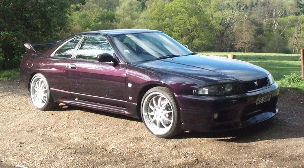 Nissan R33 GTR — HKS Top Mount Turbo Kit · 570hp — photo 1