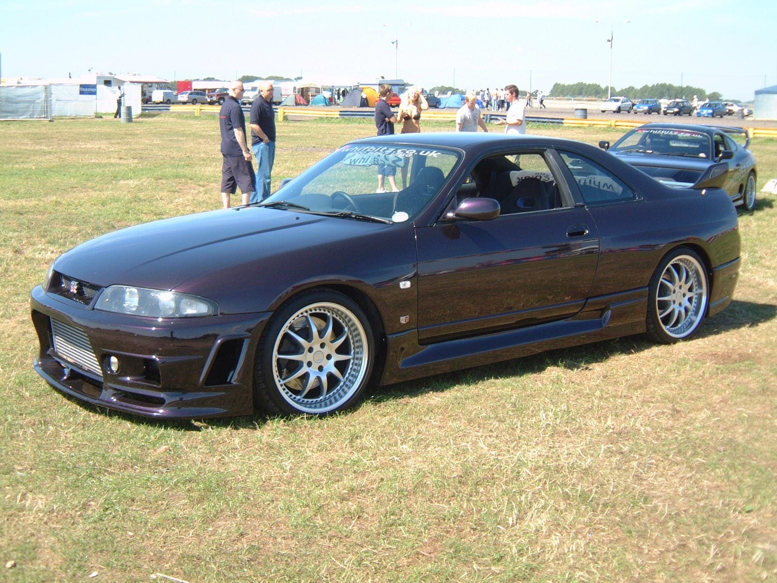 Nissan R33 GTR — HKS Top Mount Turbo Kit · 570hp — photo 13