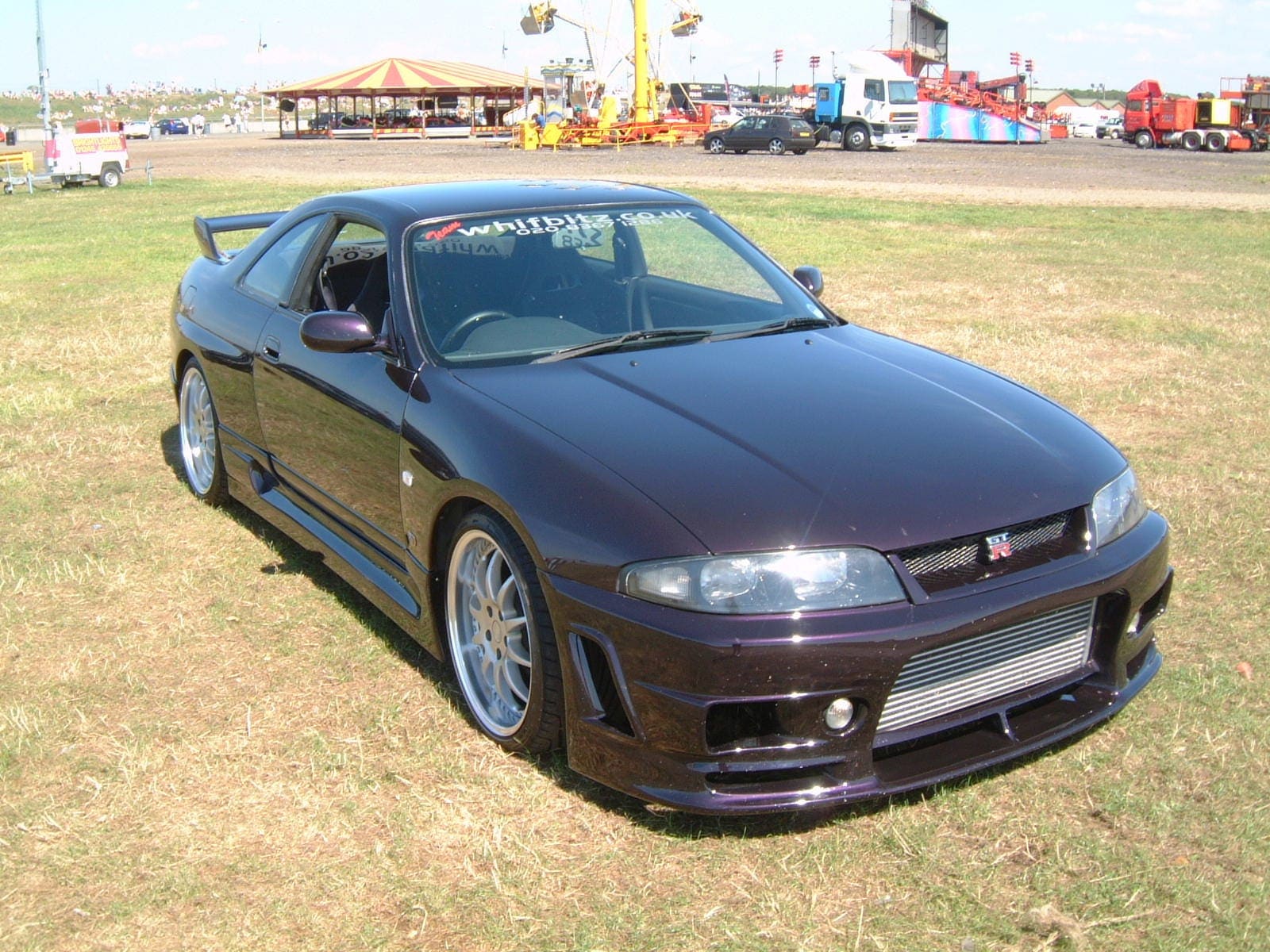 Nissan R33 GTR — HKS Top Mount Turbo Kit · 570hp — photo 14