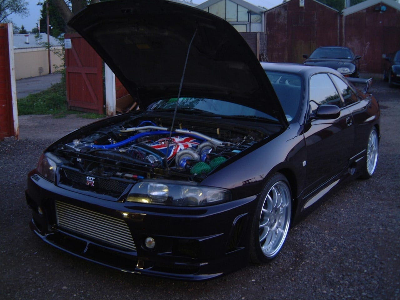 Nissan R33 GTR — HKS Top Mount Turbo Kit · 570hp — photo 18